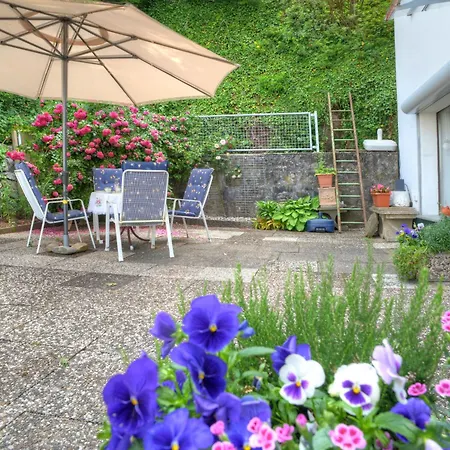 Am Dohlenberg - Steintisch By Interhome *